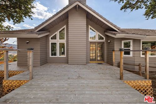 24500 Deertrail Dr, Bear Valley Springs, CA, 93561-7028 | Card Image