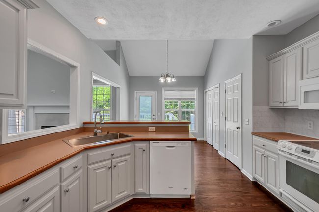 1031 Laurel Hills Dr, House other with 3 bedrooms, 2 bathrooms and 5 parking in Dickson TN | Image 21