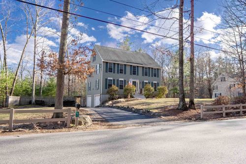 155 Chase Rd, South Hampton, NH, 03827-3522 | Card Image