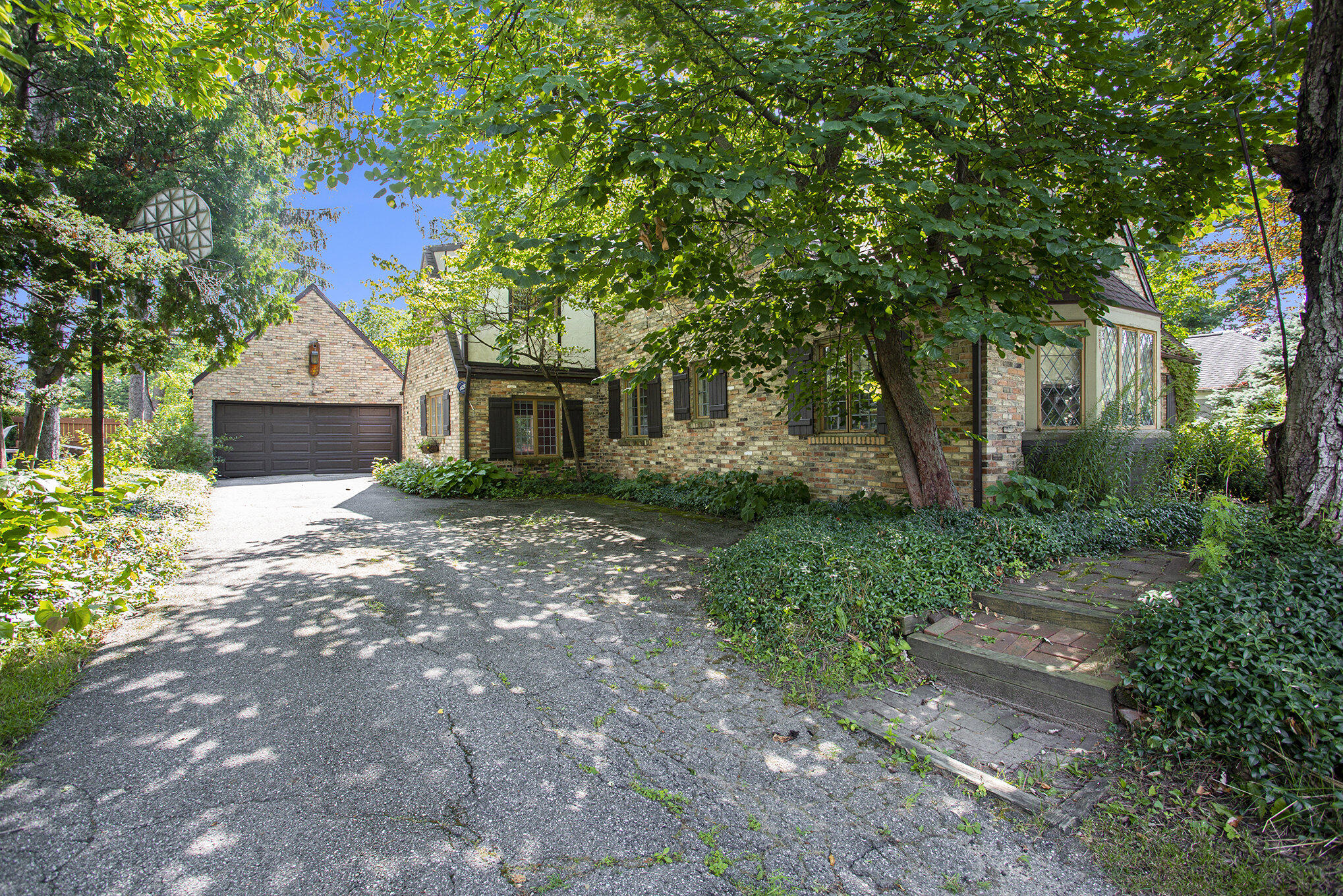 Morningside Dr, Grand Rapids, MI 49506