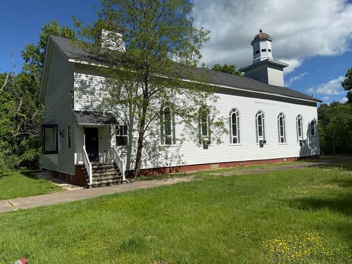 18 Depot St, Belchertown, MA, 01007-9619 | Card Image