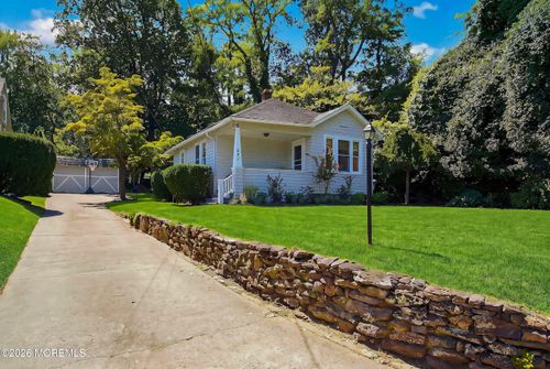 642 Locust Point Rd, Rumson, NJ, 07760-2322 | Card Image