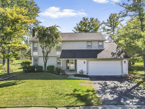 7898 Sarahurst Dr, Dublin, OH, 43016-9226 | Card Image