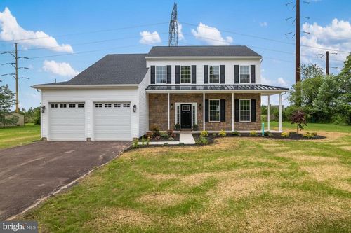 820 Waterford Dr, SOUDERTON, PA, 18964-2540 | Card Image