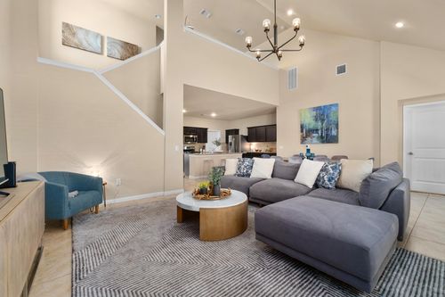 6516 Kauai Ln, Austin, TX, 78744-6404 | Card Image