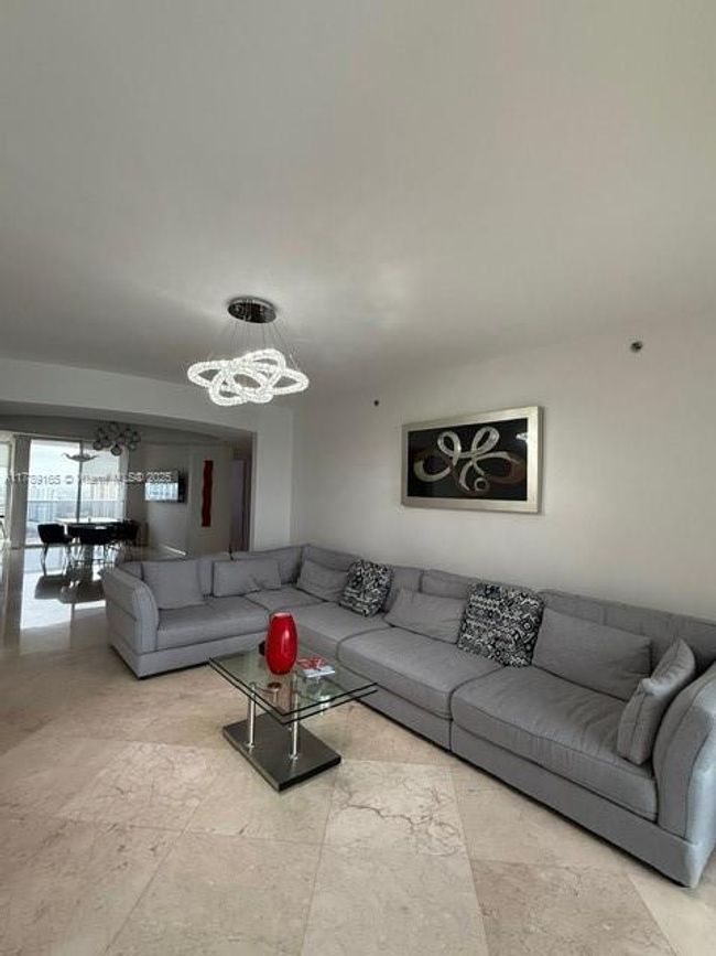APT-2804 - 18911 Collins Ave, Condo with 2 bedrooms, 3 bathrooms and null parking in Sunny Isles Beach FL | Image 16