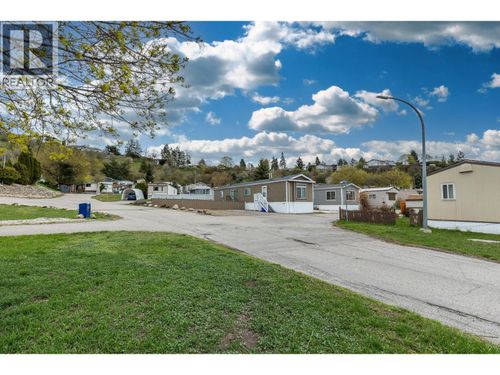 202-15401 Kalamalka Rd, Coldstream, BC, V1B1Z3 | Card Image