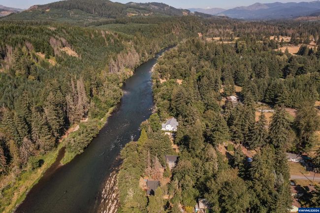 45849 River Loop Rd, House other with 3 bedrooms, 2 bathrooms and null parking in Lyons OR | Image 14