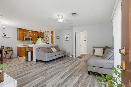 205-9728 Marilla Dr, Lakeside, CA, 92040 | Card Image