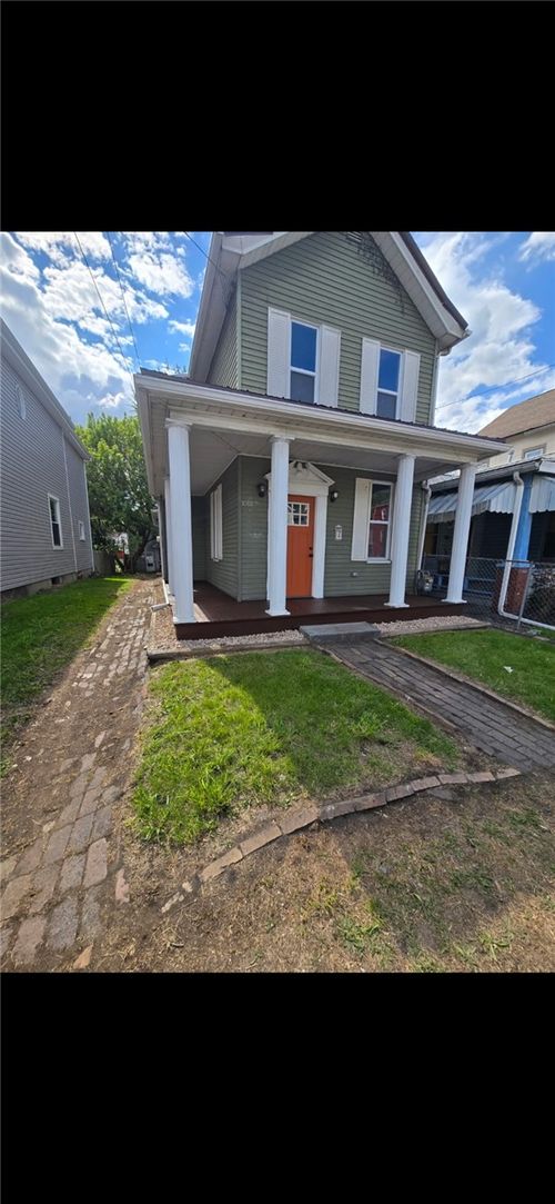 1711 4th Ave, Beaver Falls, PA, 15010-4024 | Card Image
