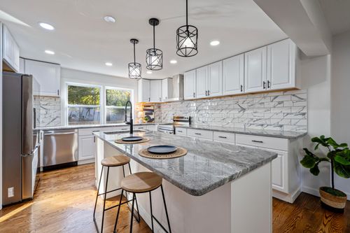 5584 Morning St, Worthington, OH, 43085-3632 | Card Image