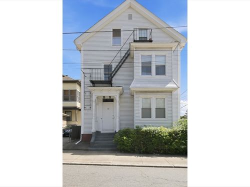 33 Opper St, Providence, RI, 02904-6201 | Card Image