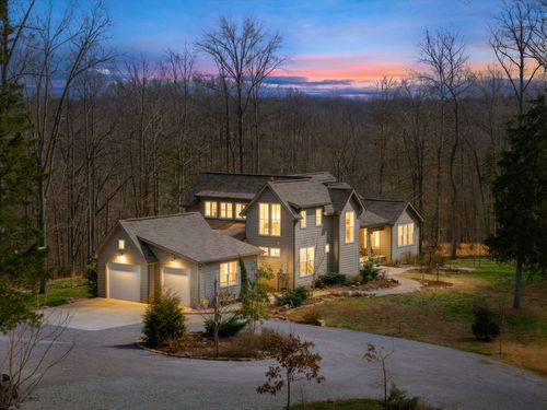 8012 Poplar Ridge Ln, Primm Springs, TN, 38476-1500 | Card Image