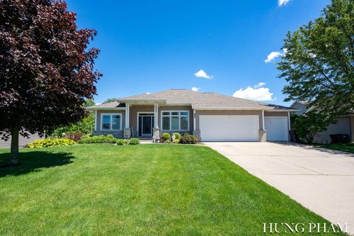 2136 Pleasant Pond Dr, Byron Center, MI, 49315-9444 | Card Image
