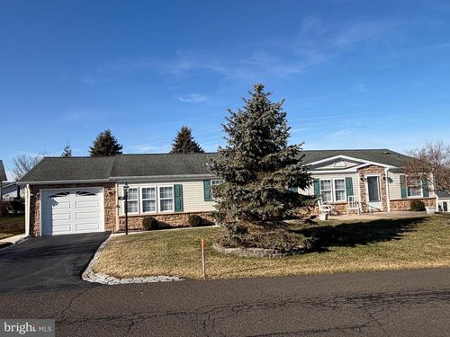 389 Thrush Ct W, NEW HOPE, PA, 18938-1577 | Card Image