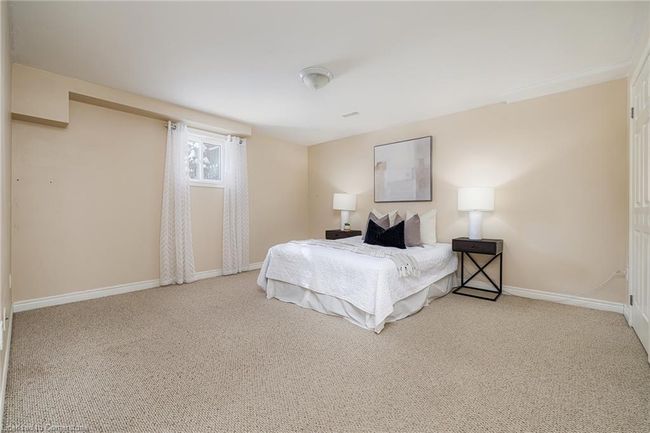 79 Ann St, House other with 4 bedrooms, 2 bathrooms and 5 parking in Dundas ON | Image 21