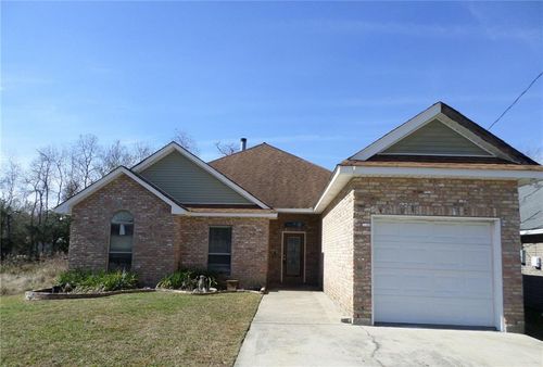 577 Panther Dr, Slidell, LA, 70461-2325 | Card Image