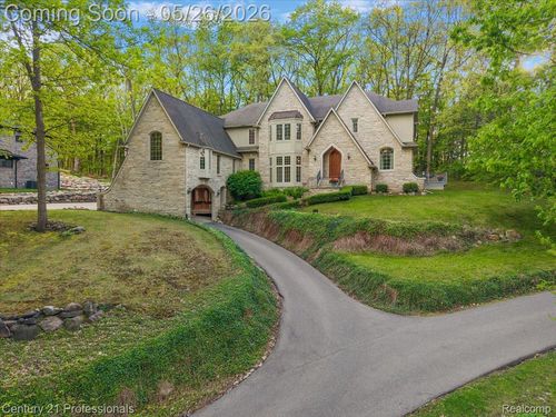 6705 College Park Drive, Springfield Charter Township, MI, 48346 | Card Image
