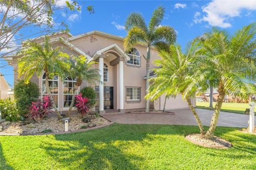 41 Cypress Dr, PALM HARBOR, FL, 34684-1210 | Card Image