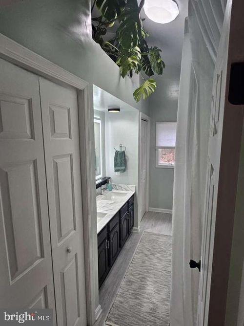 11408 Dutch Hollow Rd, CULPEPER, VA, 22701-5107 | Card Image