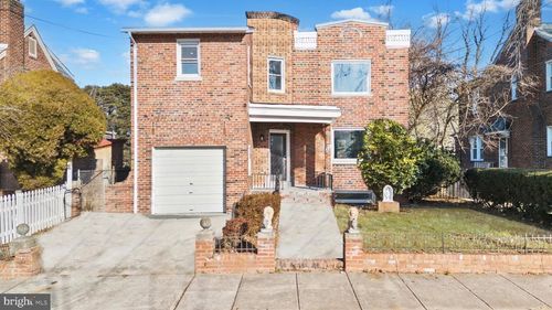 33 Nicholson St Nw, WASHINGTON, DC, 20011-2313 | Card Image