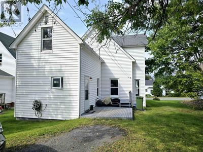 57 Bridge Ave, House other with 3 bedrooms, 1 bathrooms and null parking in Stellarton NS | Image 2