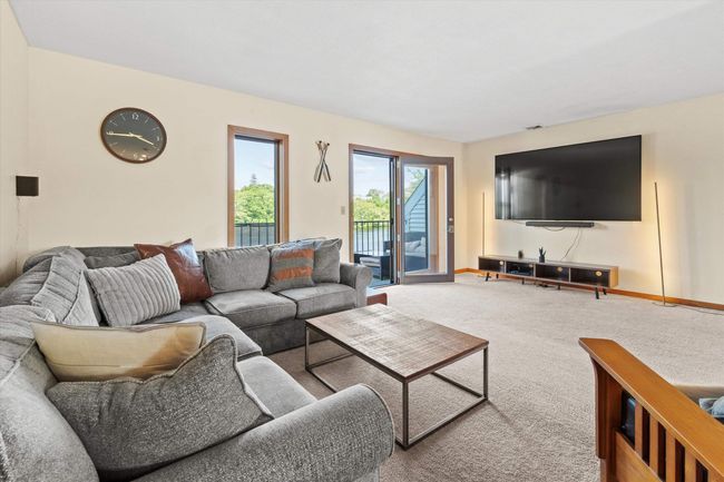 APT-5 - 33 River Front Dr, Condo with 1 bedrooms, 2 bathrooms and null parking in Manchester NH | Image 4