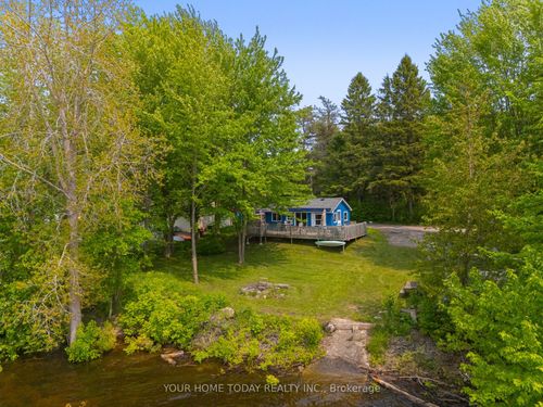 740 Seventh St, Belwood, ON, N0B1J0 | Card Image