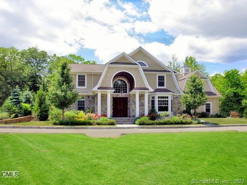 20-20 Grassy Plains Rd, Westport, CT, 06880-1843 | Card Image