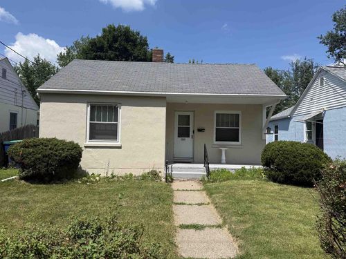 141 Mckinley Avenue, CLINTONVILLE, WI, 54129 | Card Image