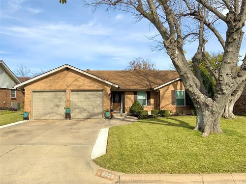 3029 Portales Drive, Fort Worth, TX, 76116 | Card Image