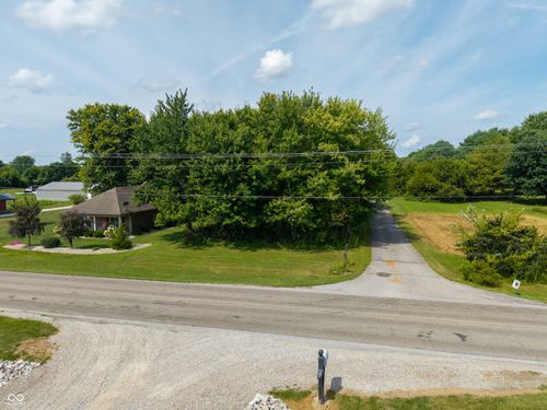 3201-3299-3201 W Bear Claw Rd, Trafalgar, IN, 46181-8982 | Card Image