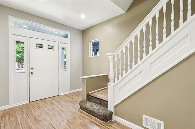 515 Peebles St, House other with 4 bedrooms, 4 bathrooms and null parking in Pittsburgh PA | Image 7