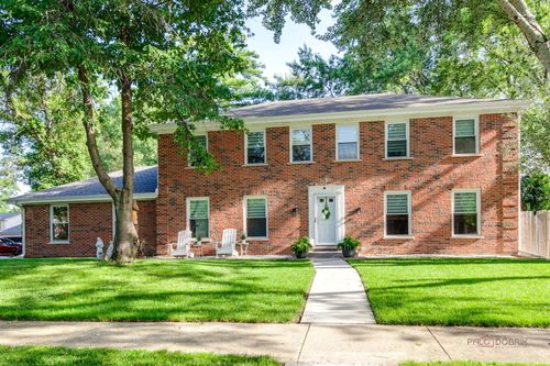 2759 Royal Dr, Northbrook, IL, 60062-5252 | Card Image