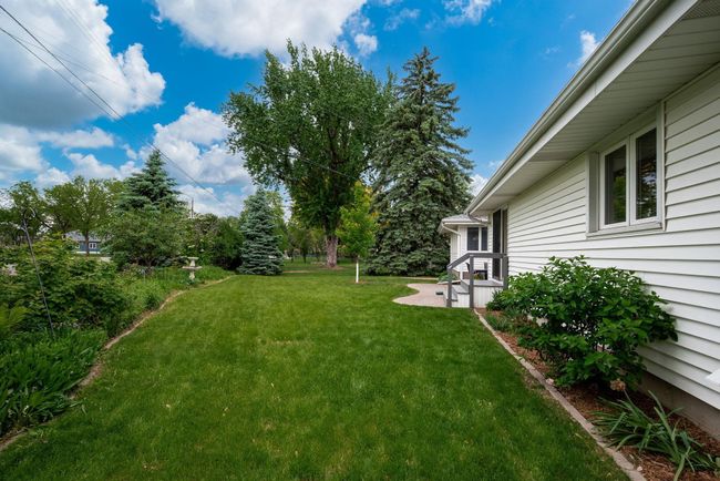 1305 Unity Ave N, House other with 4 bedrooms, 3 bathrooms and null parking in Golden Valley MN | Image 30