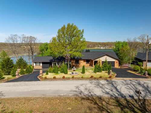 504 S Shore Dr, Horseshoe Bend, AR, 72512-5540 | Card Image
