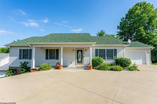 1010 Ashton Dr, Morgantown, WV, 26508-6875 | Card Image