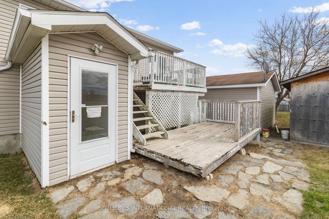 404 County Rd 29, House other with 3 bedrooms, 2 bathrooms and 10 parking in Toledo ON | Image 29
