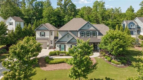 16165 Grand Litchfield Dr, Roswell, GA, 30075-7027 | Card Image