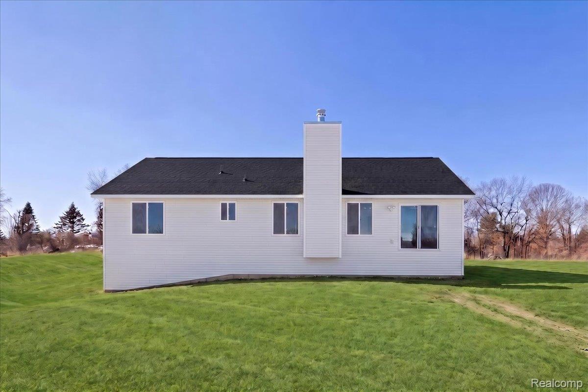 Residential in Groveland Township 3