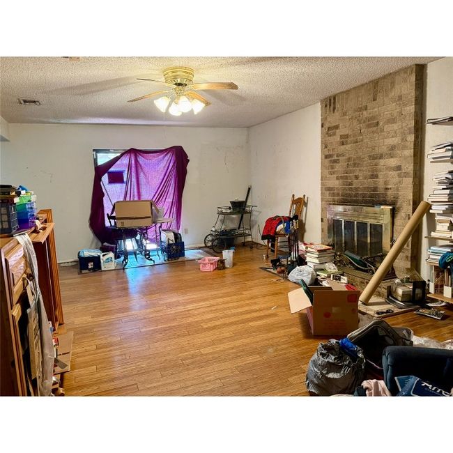 8306 Hanbridge Ln, House other with 3 bedrooms, 3 bathrooms and 4 parking in Austin TX | Image 16