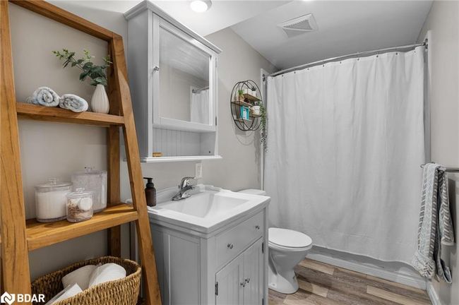 13 Huron St, House other with 4 bedrooms, 2 bathrooms and 8 parking in Minesing ON | Image 21