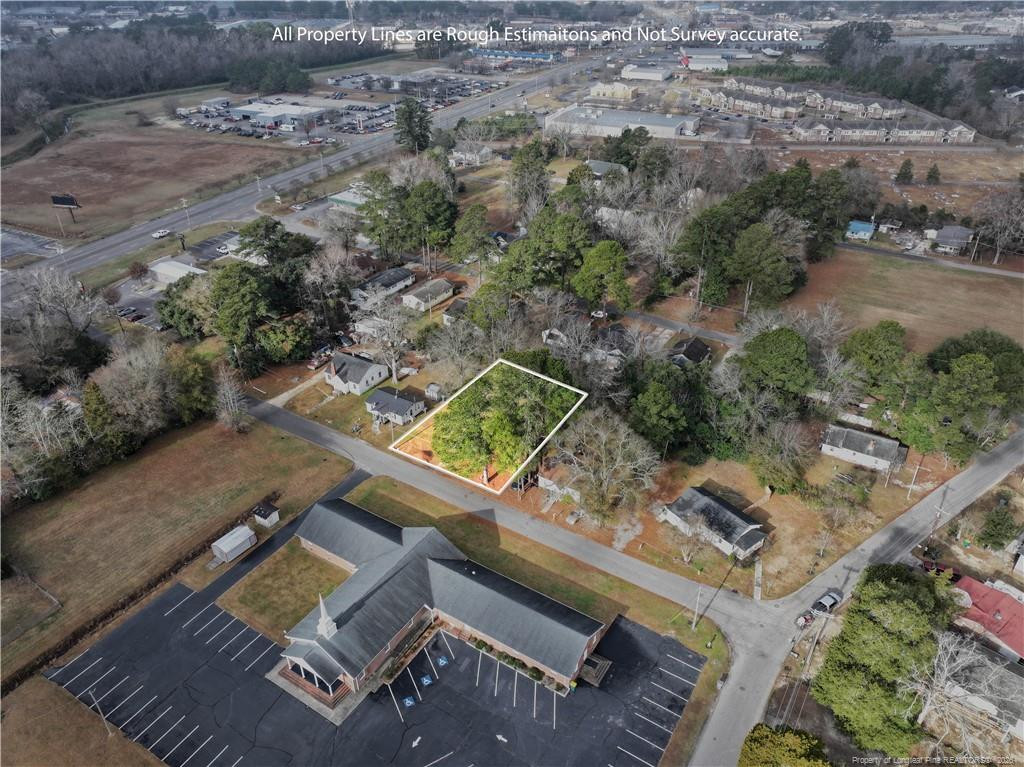 Land in Lumberton