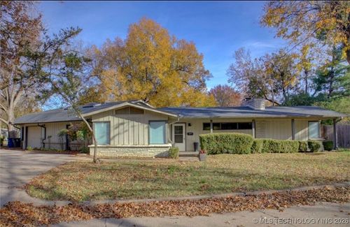 3807 S Marion Ave, Tulsa, OK, 74135-2423 | Card Image