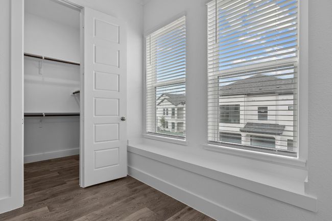 4917 - 1664 Hillside Ter, Home with 4 bedrooms, 3 bathrooms and null parking in Buda TX | Image 35