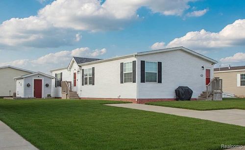 11160 Walden Ct, South Lyon, MI, 48178-6623 | Card Image