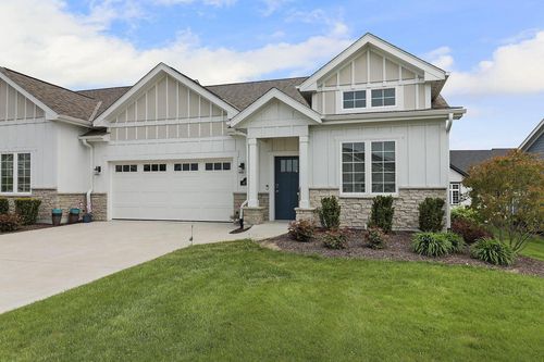 4706 N Cottage Ln, Pleasant Prairie, WI, 53158-2121 | Card Image