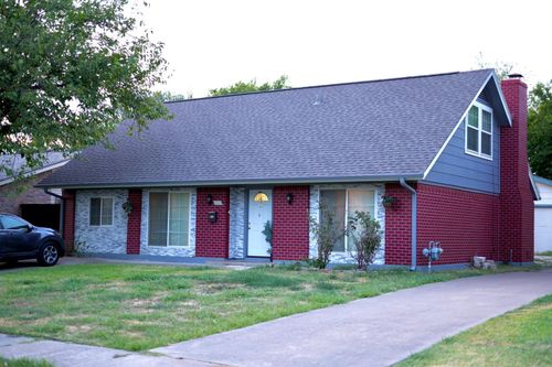 1509 Mcham St, Irving, TX, 75062-4317 | Card Image