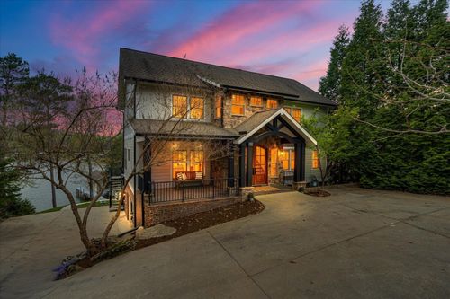 302 Key Cove Rd, Spring City, TN, 37381-8202 | Card Image