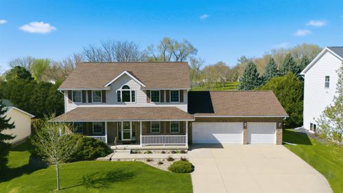 219 Cordoba Ave, Cedar Falls, IA, 50613-6313 | Card Image